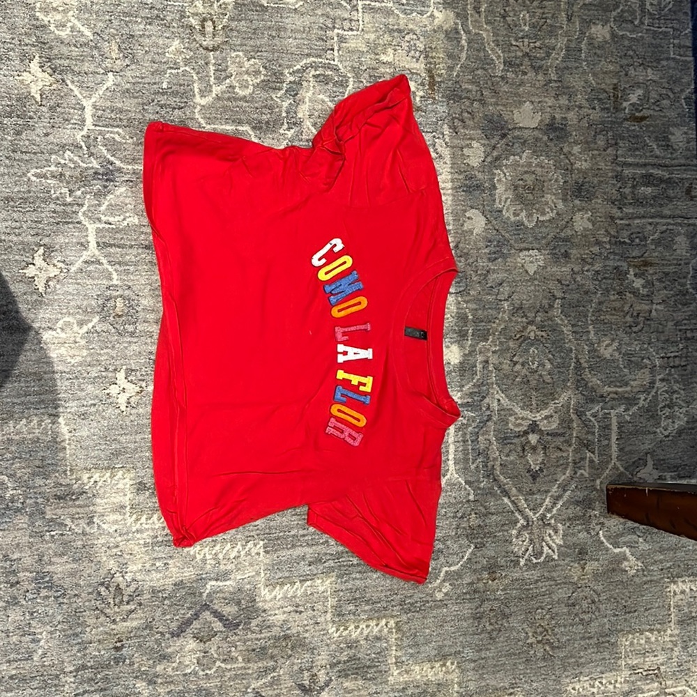 red crop top